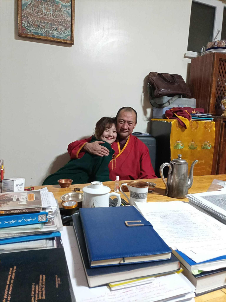 Бурханч лам Г.Пүрэвбат агсны охин П.Анхаа Ханаа: Өвөөд бид гэрээслэлийг харуулсан нуусан юм огт байхгүй