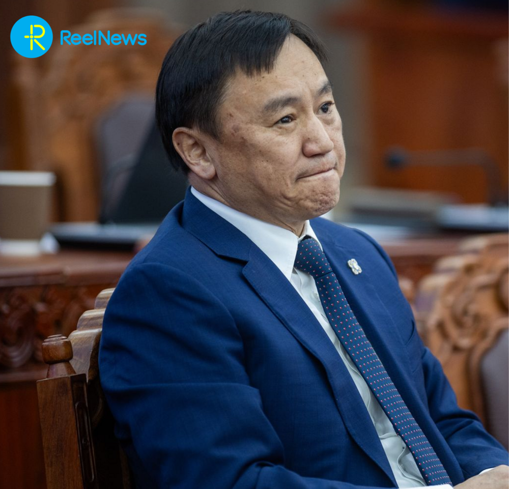 Ж.Чинбүрэн: 2026 оны нэгдүгээр сараас эрүүл мэндийн салбарын эмч, ажилчдын цалинг 30 хувь нэмж, ондоо багтаан 3 сая болгох ба 2027 онд 3,5 сая төгрөгт хүргэнэ