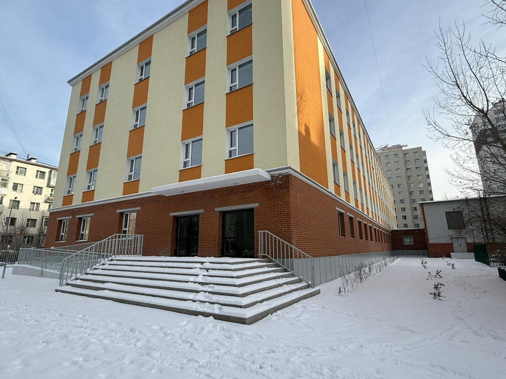 НИЙСЛЭЛИЙН 15 ДУГААР СУРГУУЛИЙН ӨРГӨТГӨЛИЙН БАРИЛГА АШИГЛАЛТАД ОРОХОД БЭЛЭН БОЛЛОО