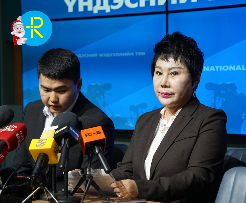 Ли Жан Хуа: Д.Дорлигжавын төрсөн дүү Д.Баатар “Та нар казино тоглоод алдсан гэж бод, хуулийн байгууллагаар яваад нэмэргүй бүгд манай тал.” гэж хэлж хамтын ажиллагаанаас биднийг хөөсөн