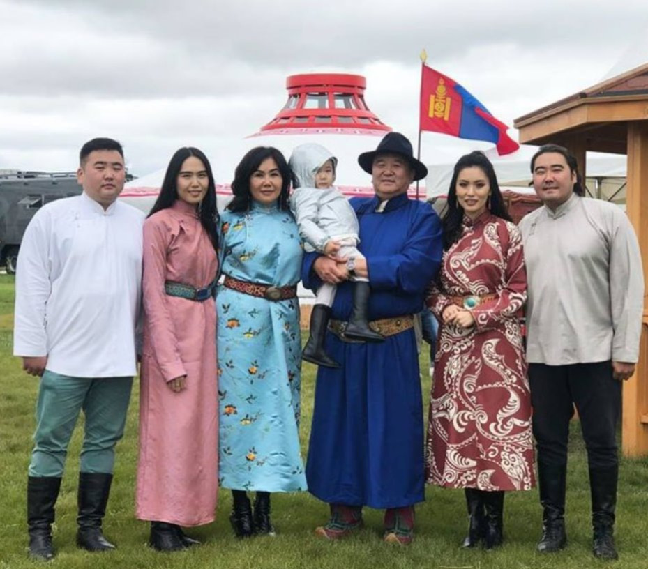 content 2034 64653386 22608410873
